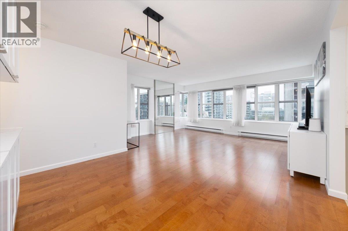 Photo 2 of 903 1555 Eastern Avenue, North Vancouver BC