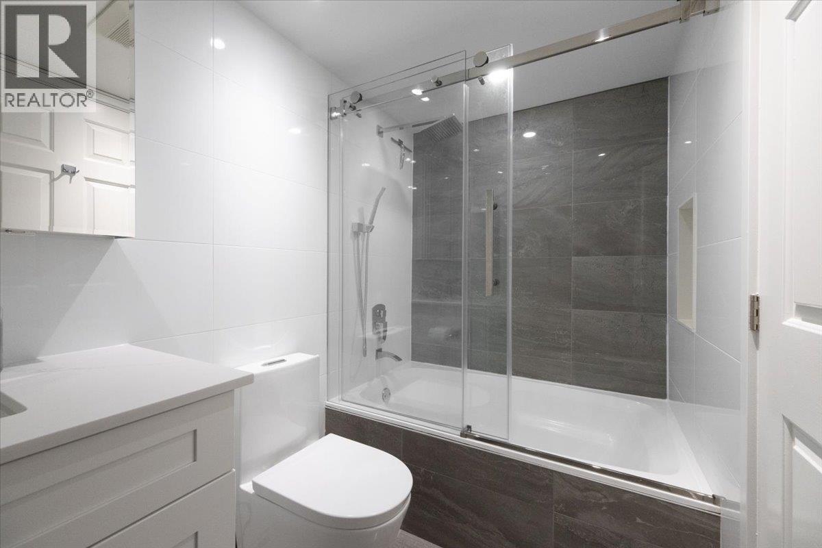 Photo 6 of 903 1555 Eastern Avenue, North Vancouver BC