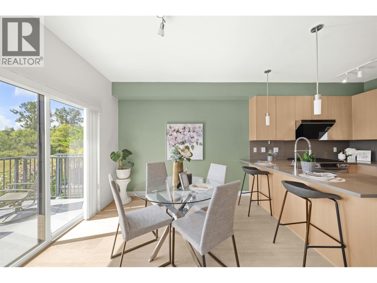 Photo 7 of 1103 8485 New Haven Close, Burnaby BC