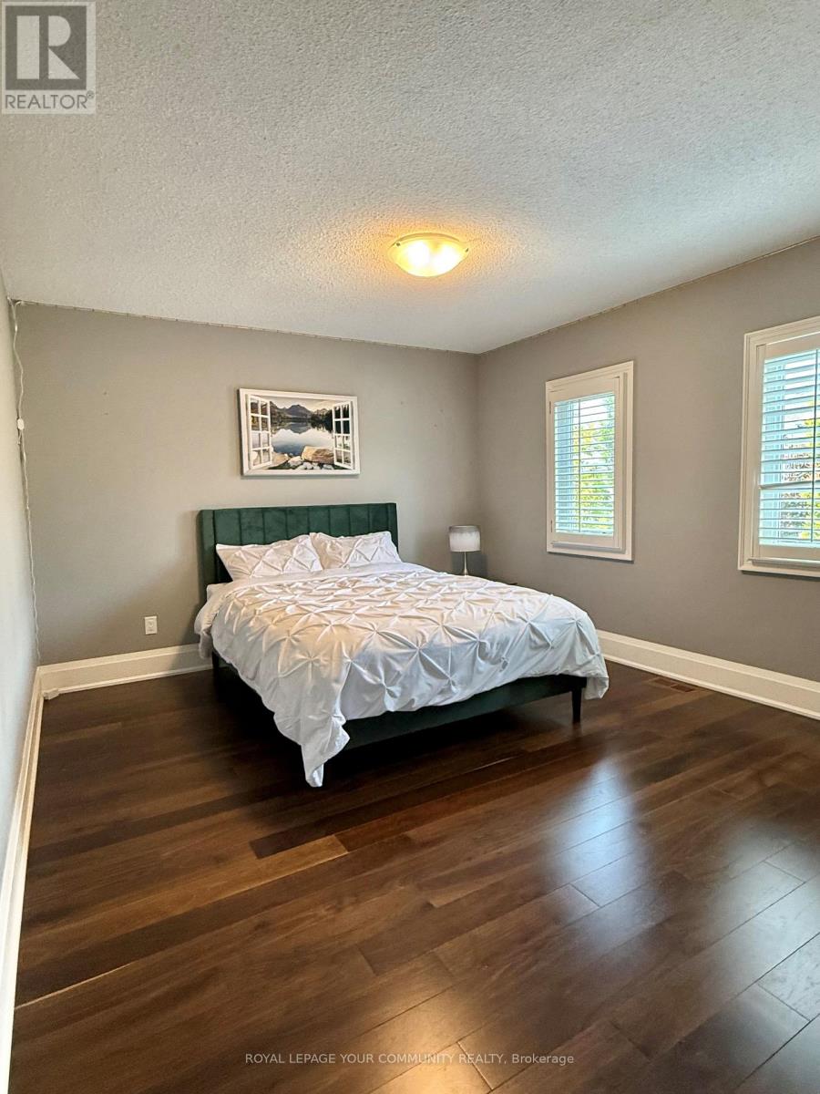 Photo 25 of 20 White Lodge Crescent, Richmond Hill ON