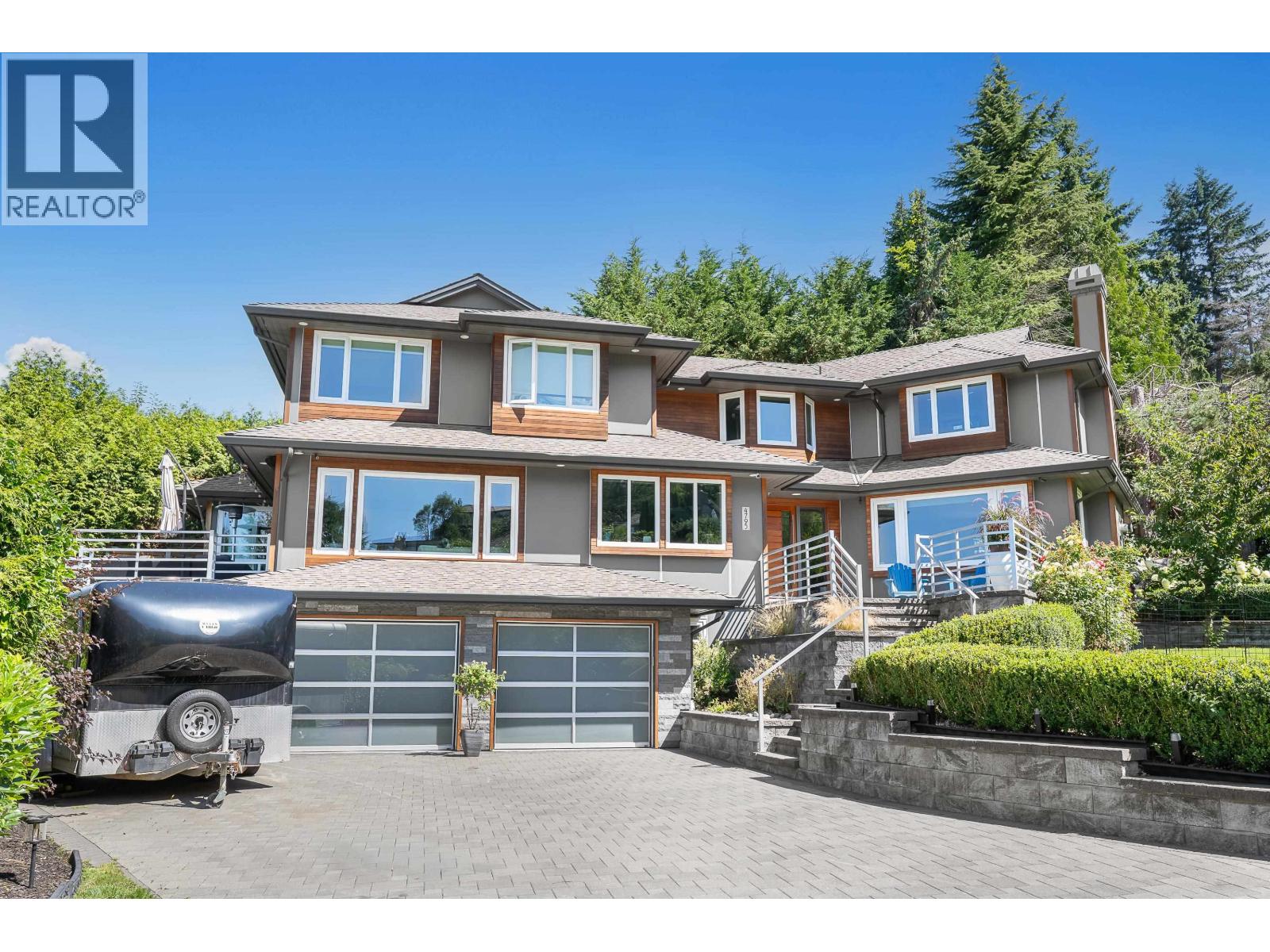 4795 WESTWOOD DRIVE, West Vancouver