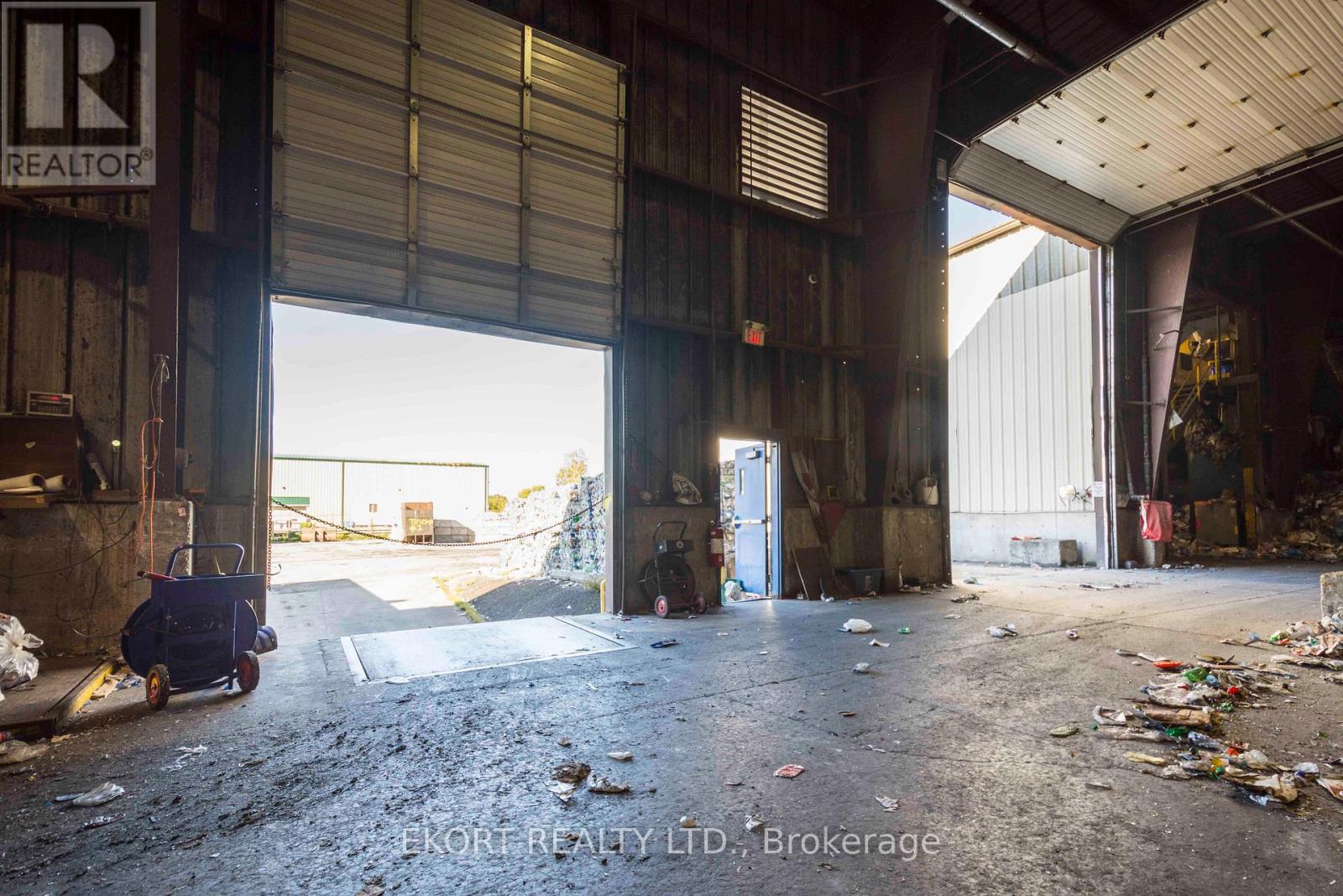 Photo 29 of 270 West Street, Quinte West ON