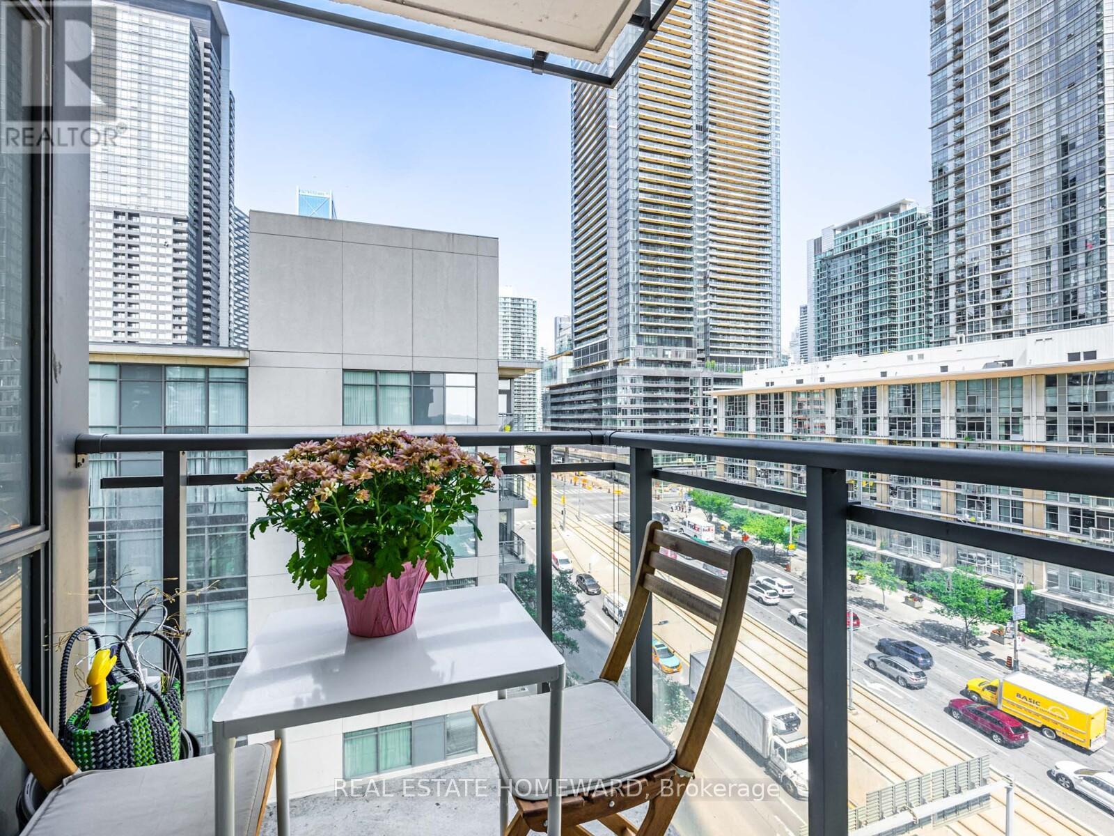Photo 18 of 906 11 Brunel Court, Toronto ON