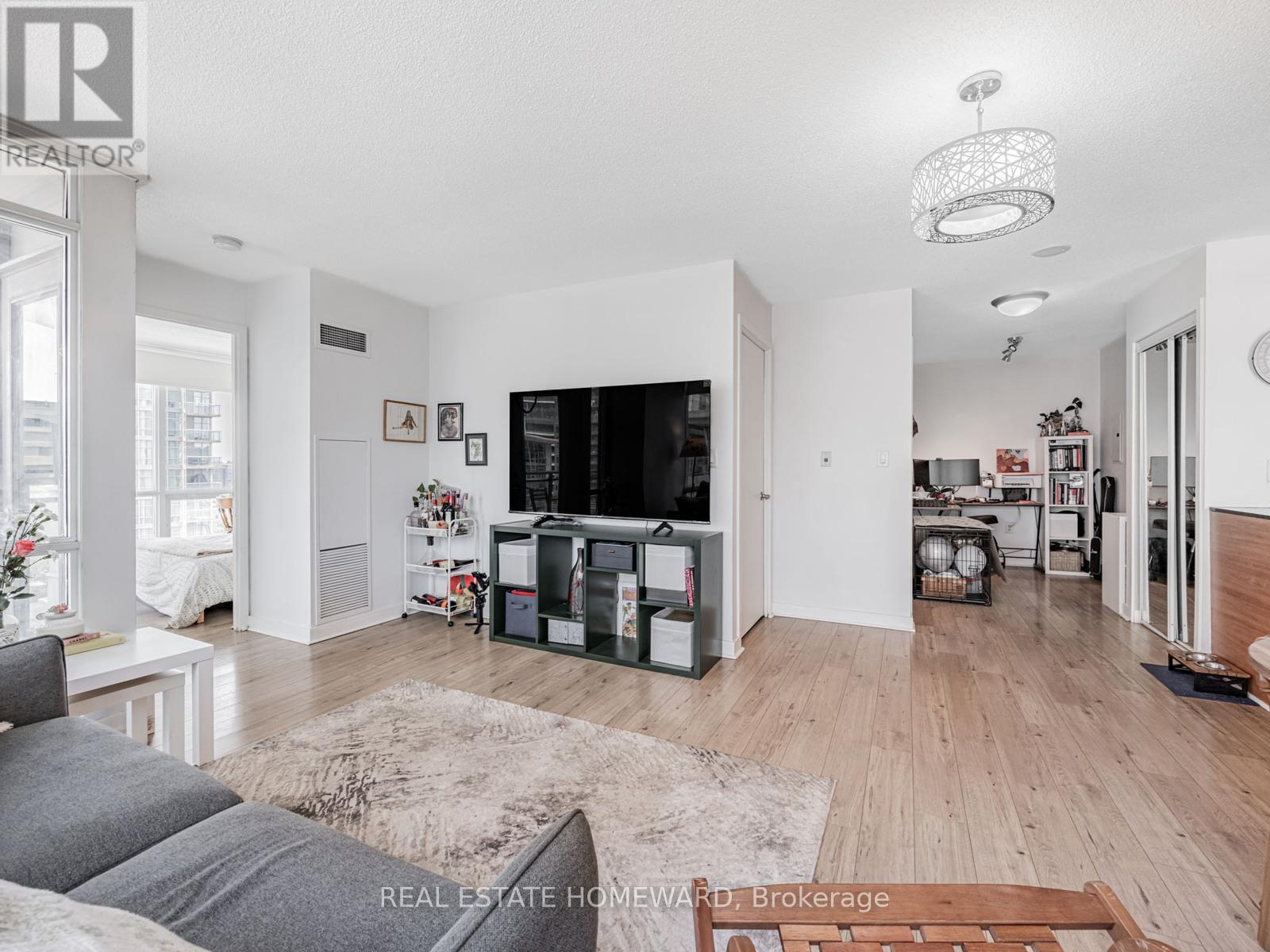 Photo 20 of 906 11 Brunel Court, Toronto ON