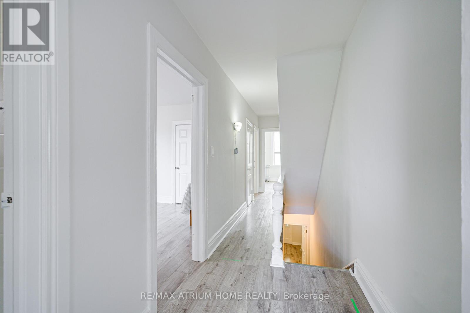 Photo 22 of 1000 Dundas Street W, Toronto ON