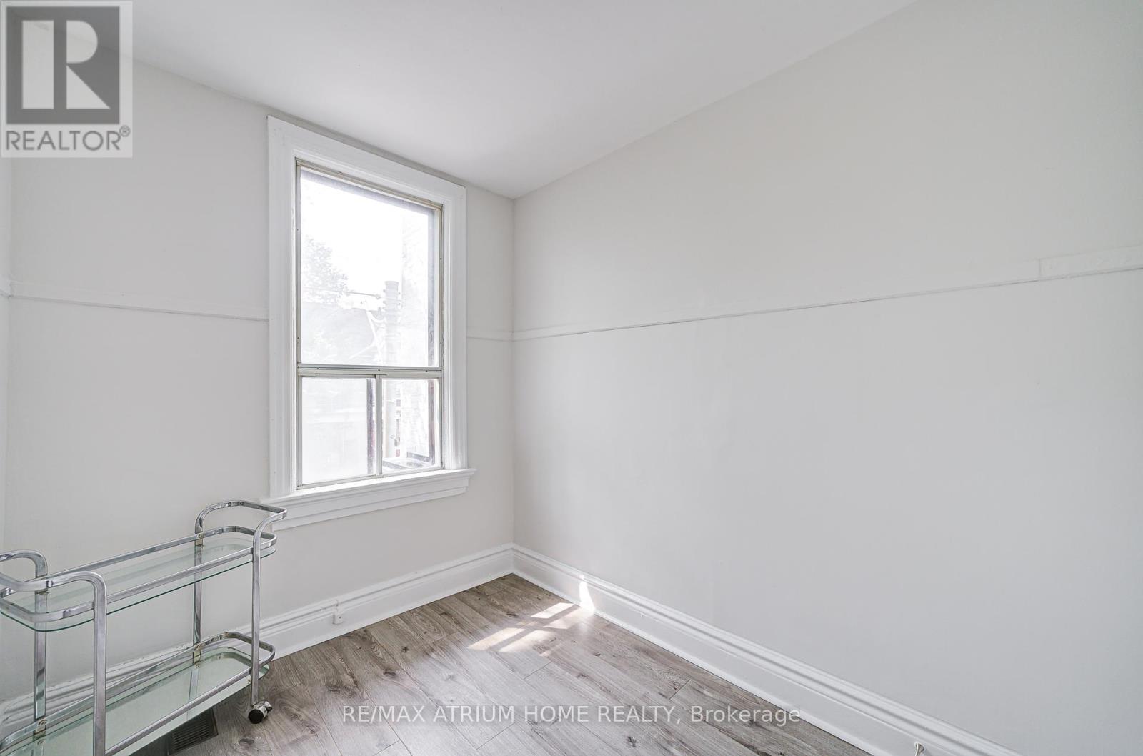 Photo 38 of 1000 Dundas Street W, Toronto ON