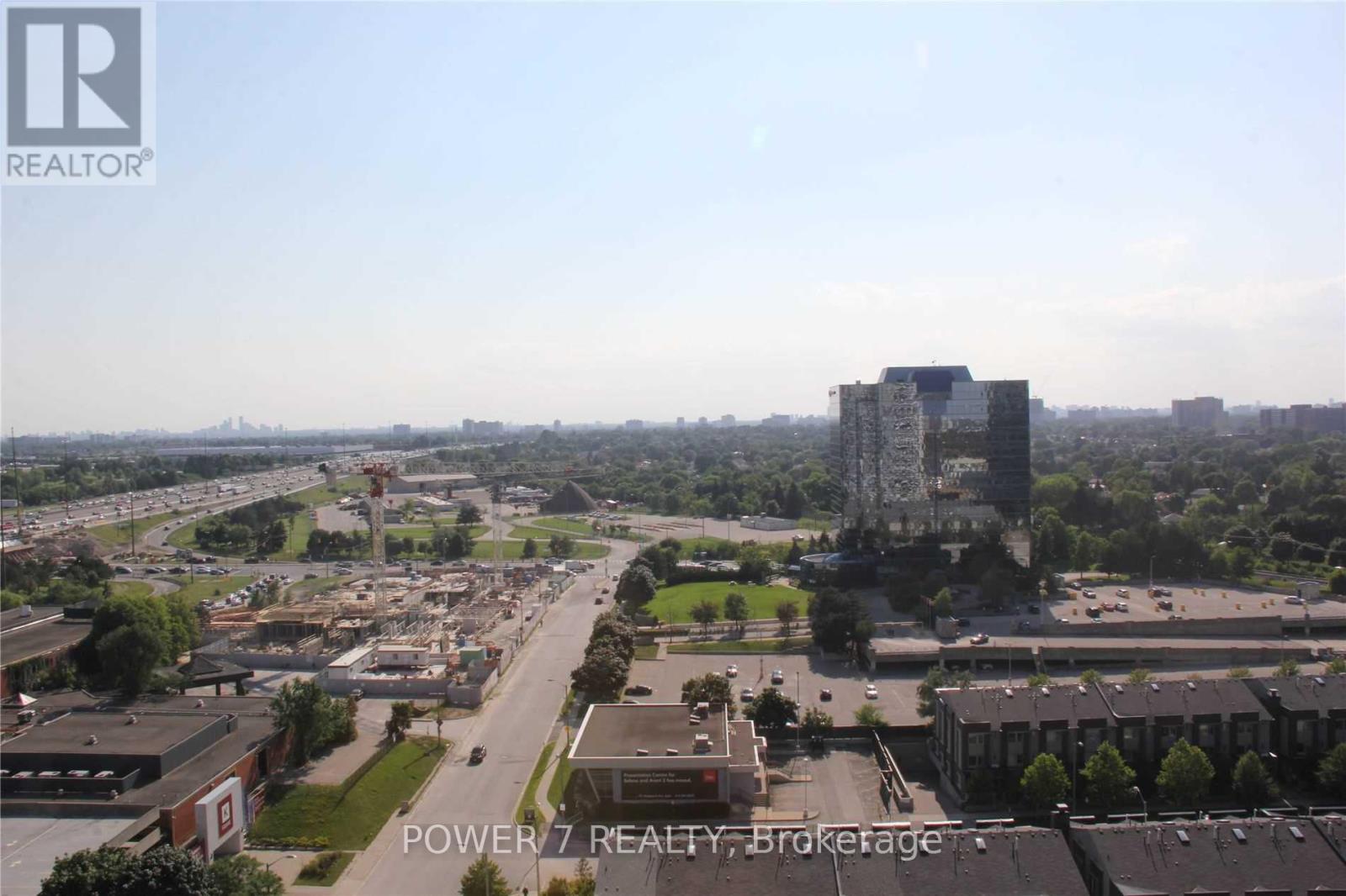 Photo 15 of 1104 151 Village Green Square, Toronto ON
