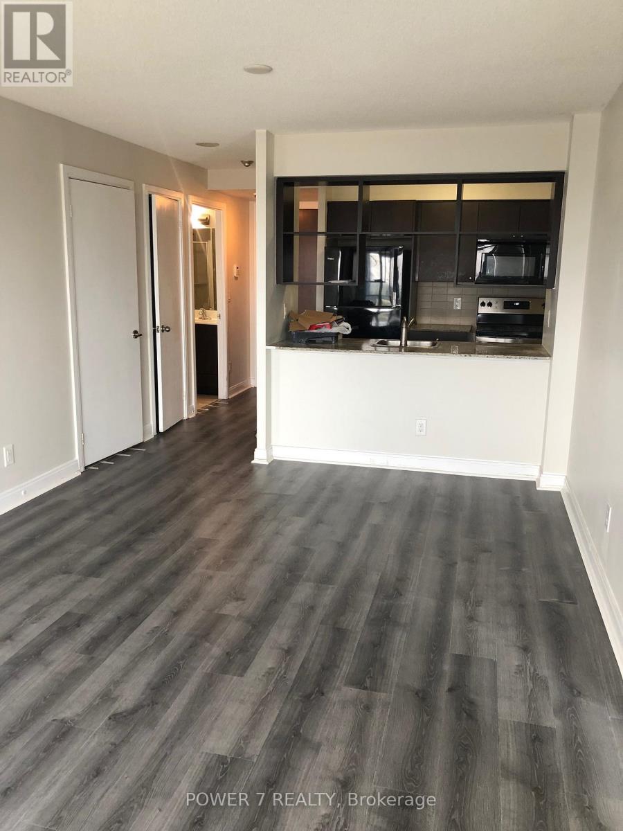 Photo 4 of 1104 151 Village Green Square, Toronto ON