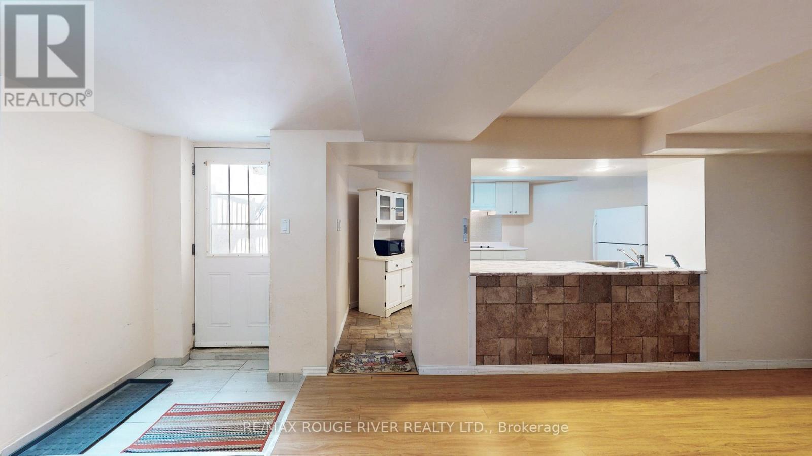 Photo 12 of Bsmt 1101 Windgrove Square, Pickering ON