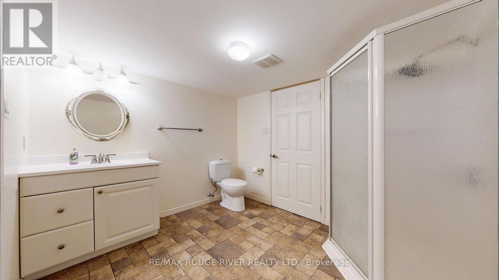 Photo 22 of Bsmt 1101 Windgrove Square, Pickering ON