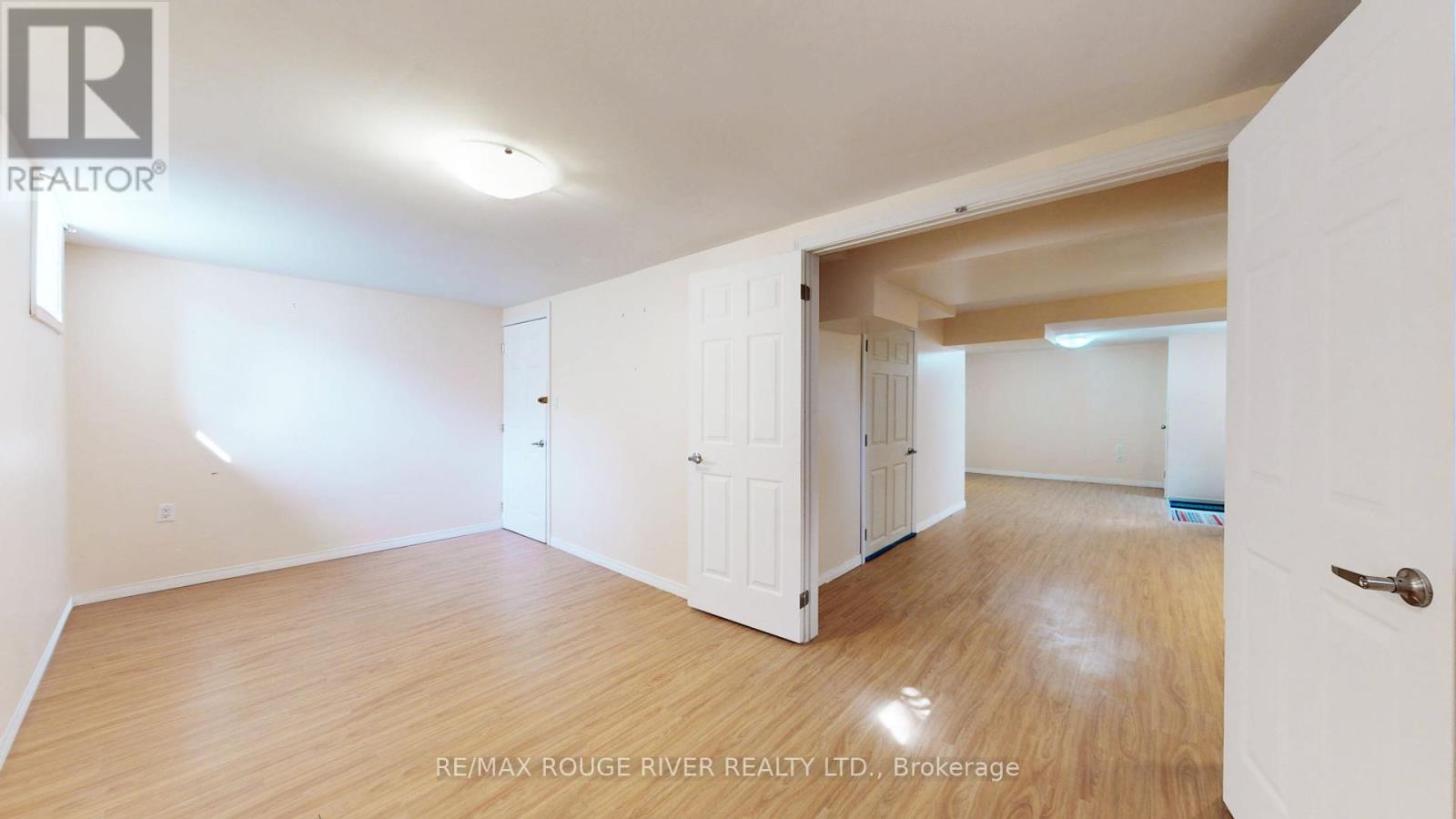 Photo 8 of Bsmt 1101 Windgrove Square, Pickering ON