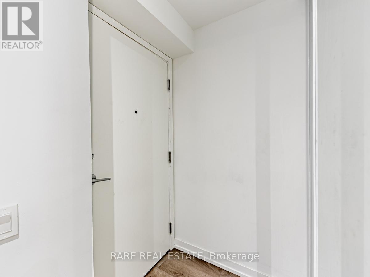 Photo 18 of 5110 950 Portage Parkway, Vaughan ON