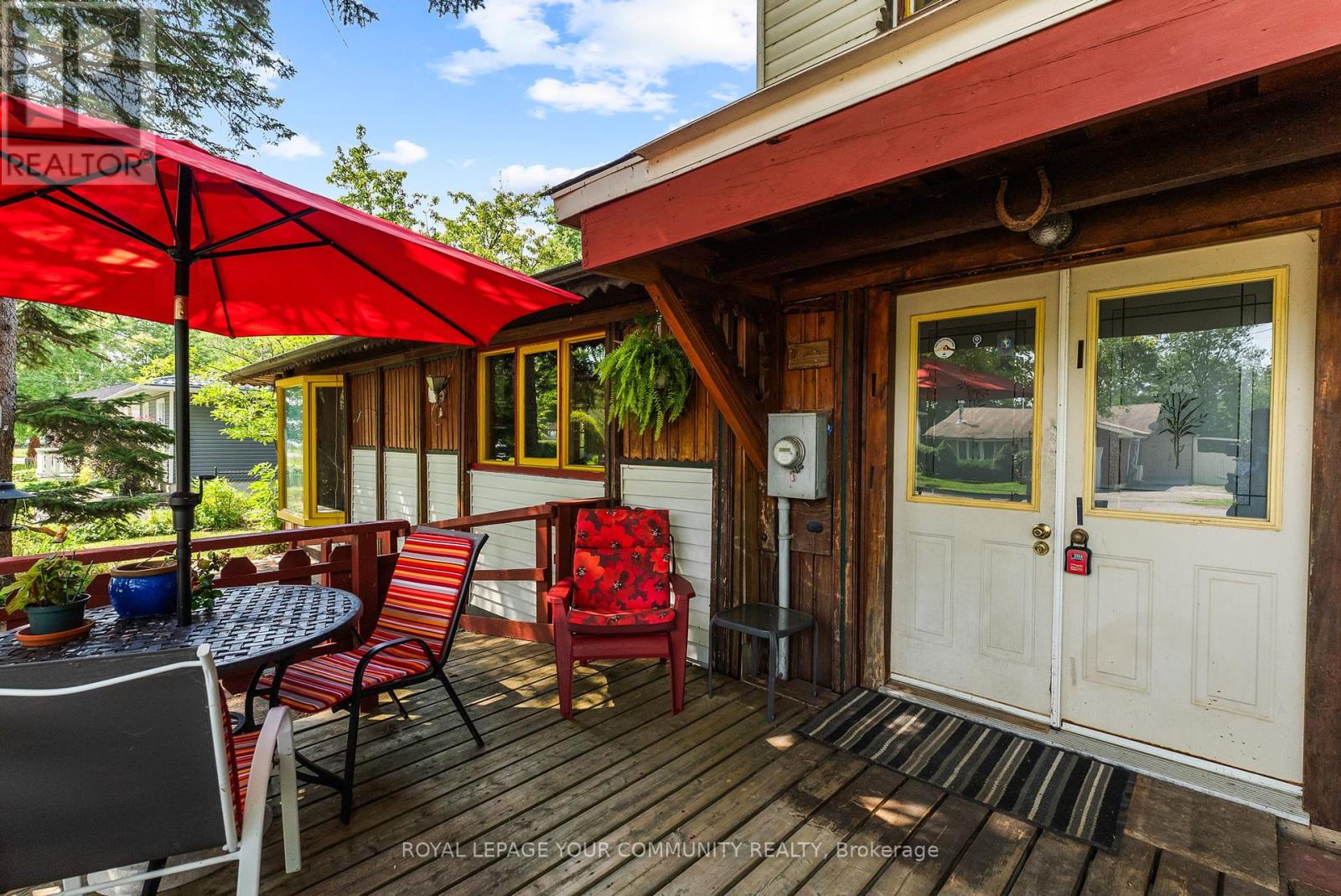Photo 29 of 204 Woodland Avenue, Georgina ON