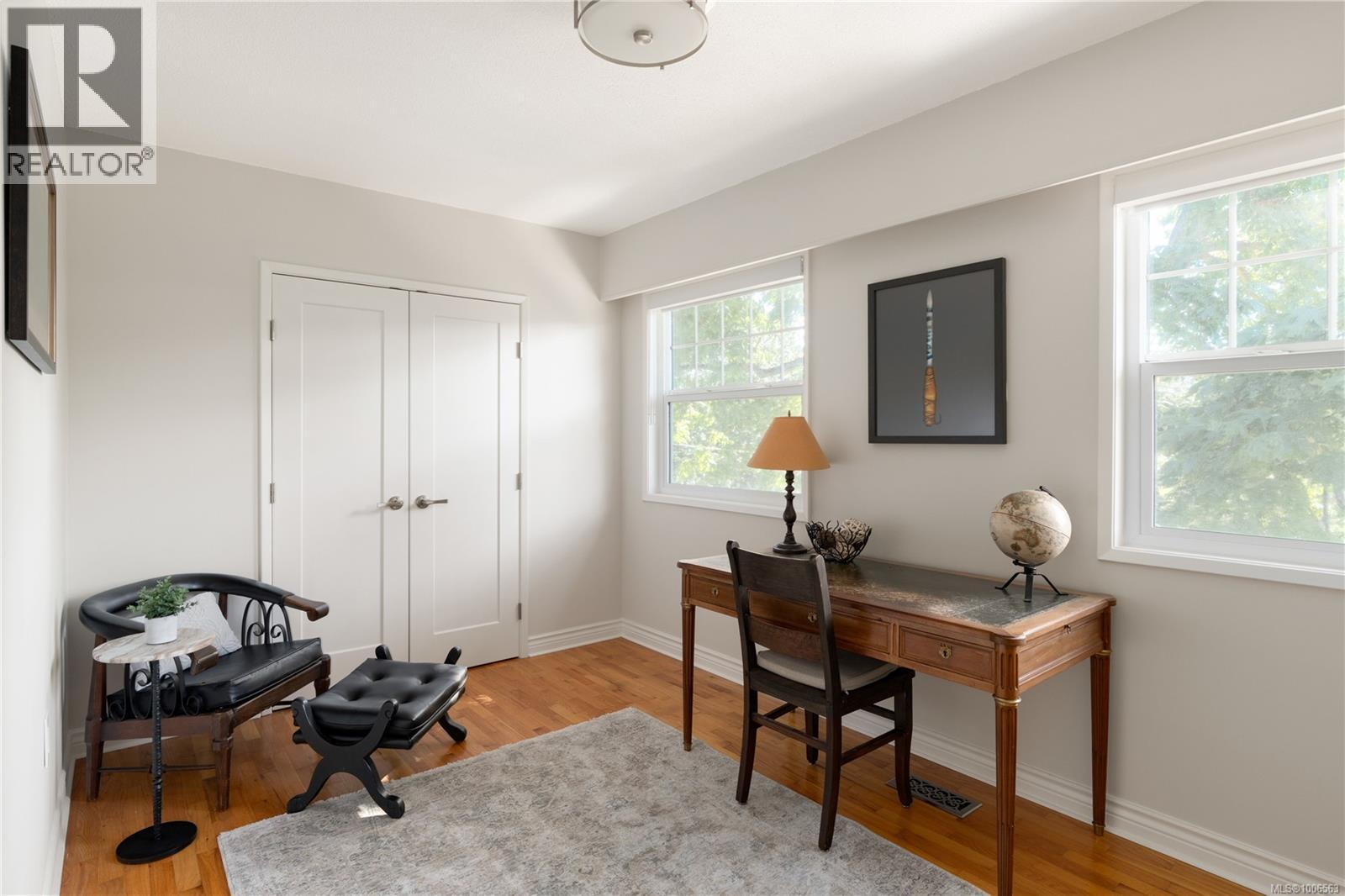 Single Family House for Sale in  Richmond Ave Victoria 