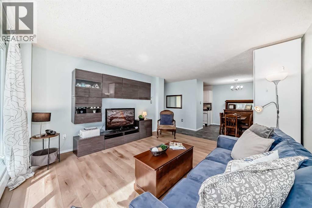 Single Family House for Sale in   Elbow Drive SW Haysboro Calgary 