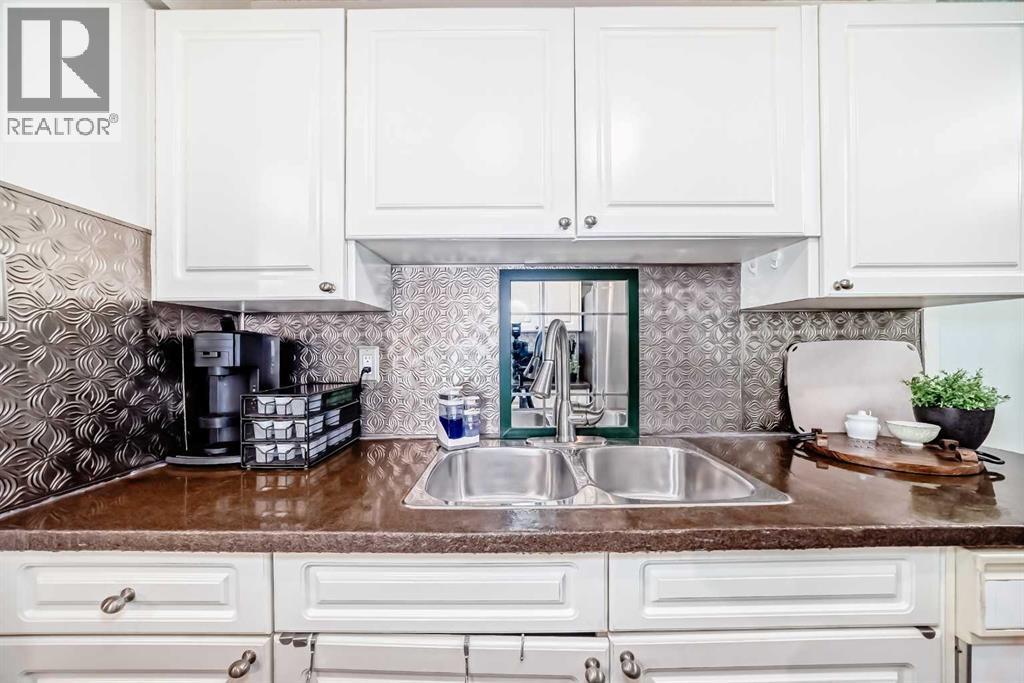 Single Family House for Sale in   Elbow Drive SW Haysboro Calgary 