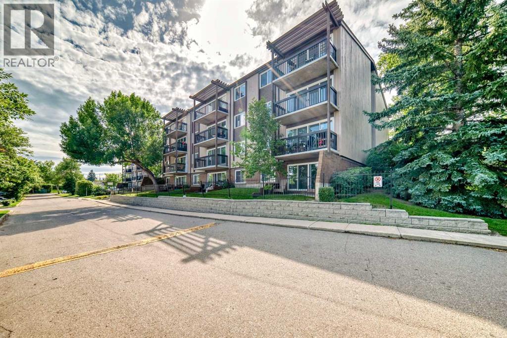 Single Family House for Sale in   Elbow Drive SW Haysboro Calgary 