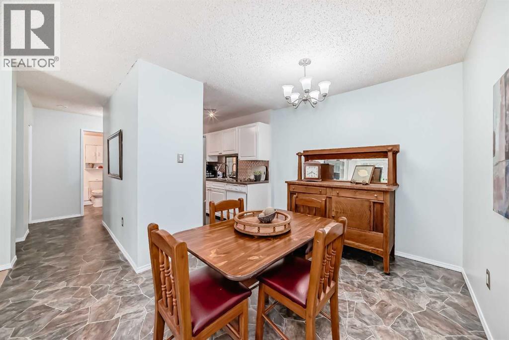 Single Family House for Sale in   Elbow Drive SW Haysboro Calgary 
