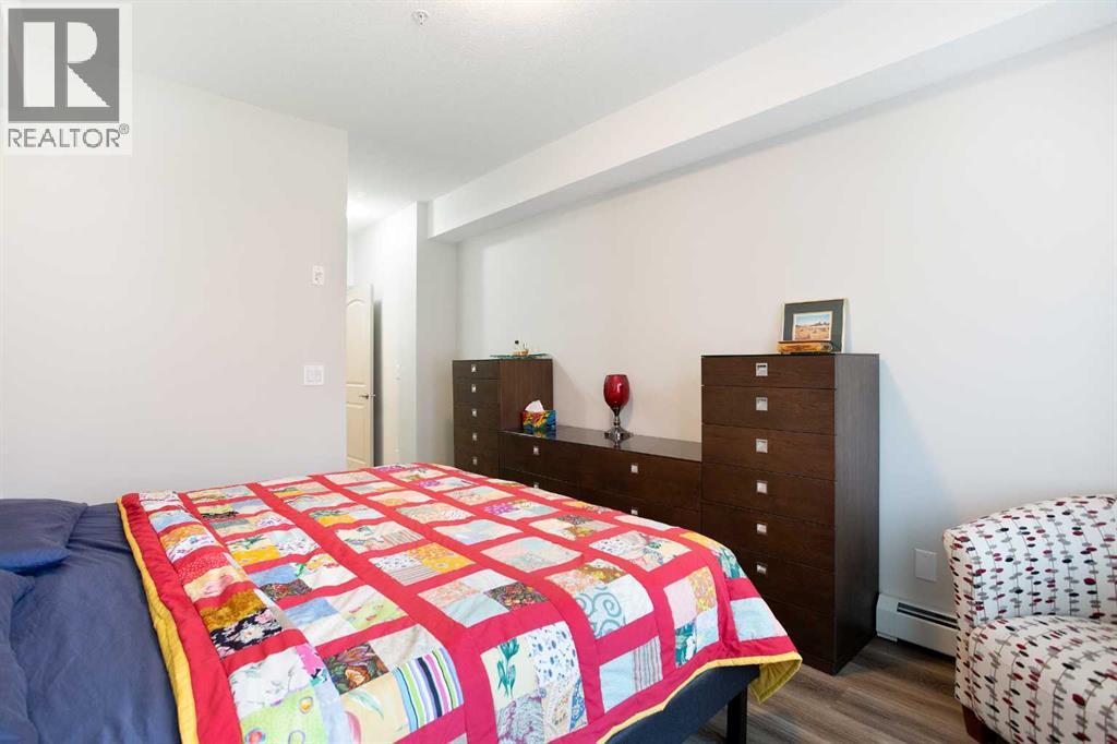 Single Family House for Sale in   Royal Oak Plaza NW Royal Oak Calgary 