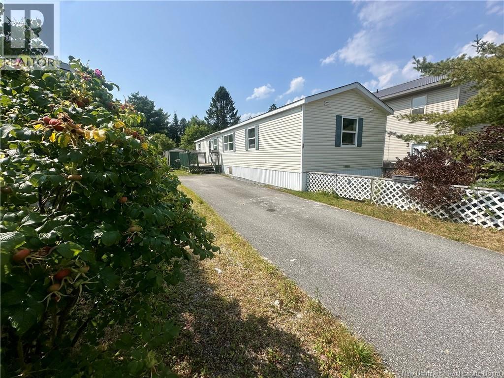 Photo 2 of 22 Glenview Drive, Saint John NB