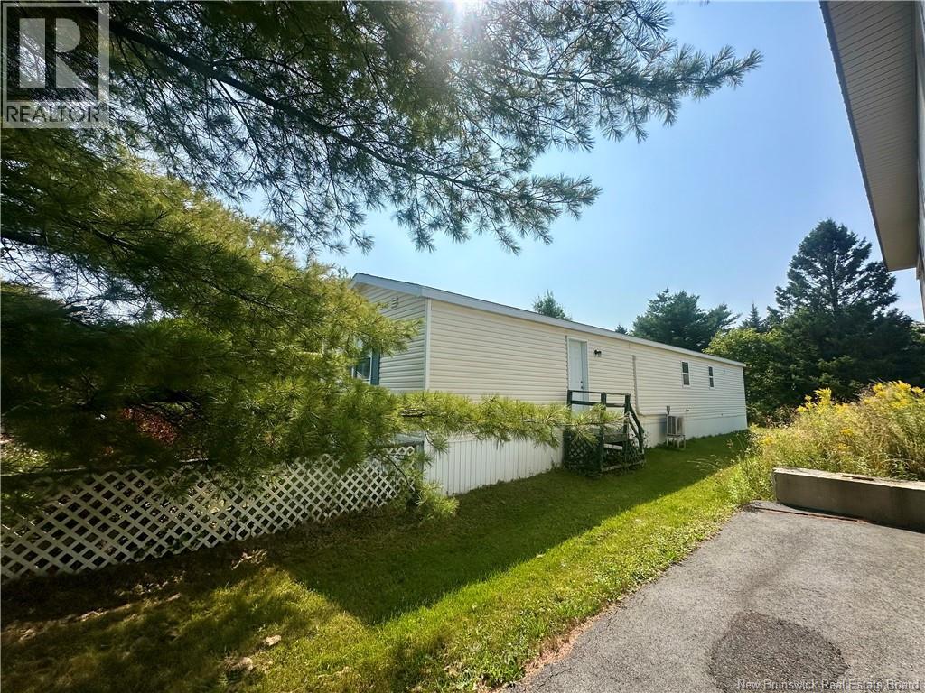 Photo 3 of 22 Glenview Drive, Saint John NB