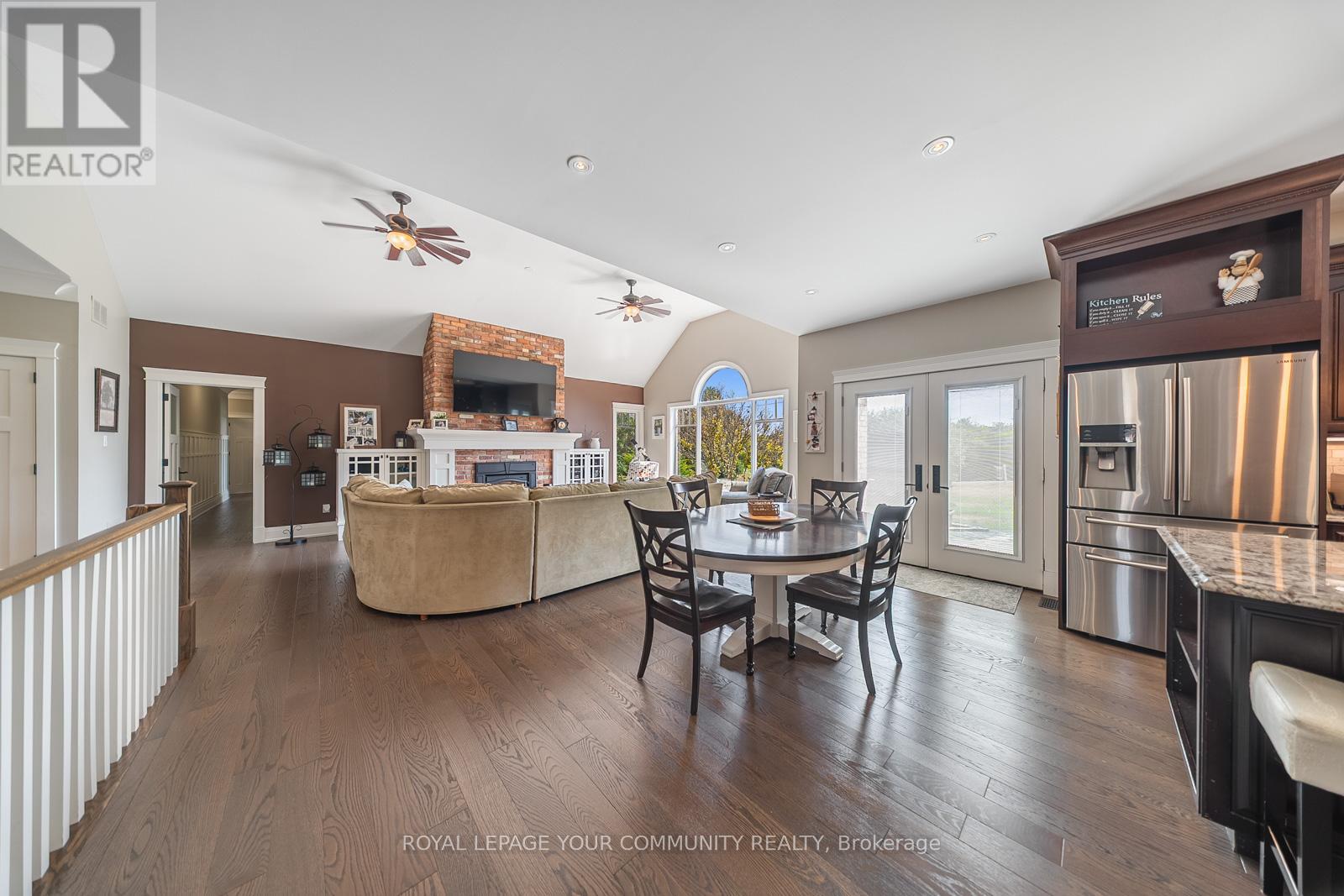 Photo 11 of 6 Creekside Court, Caledon ON