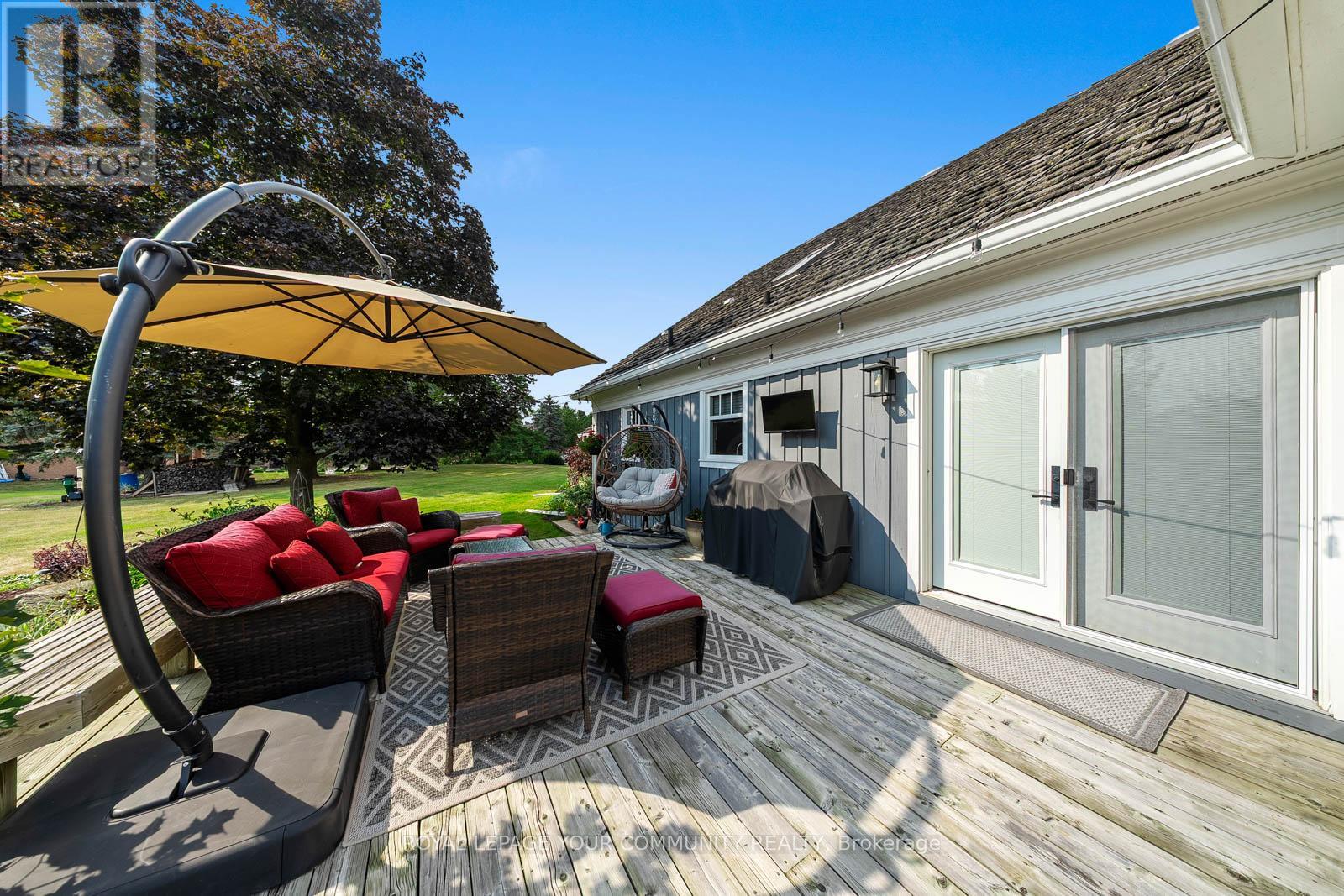 Photo 39 of 6 Creekside Court, Caledon ON