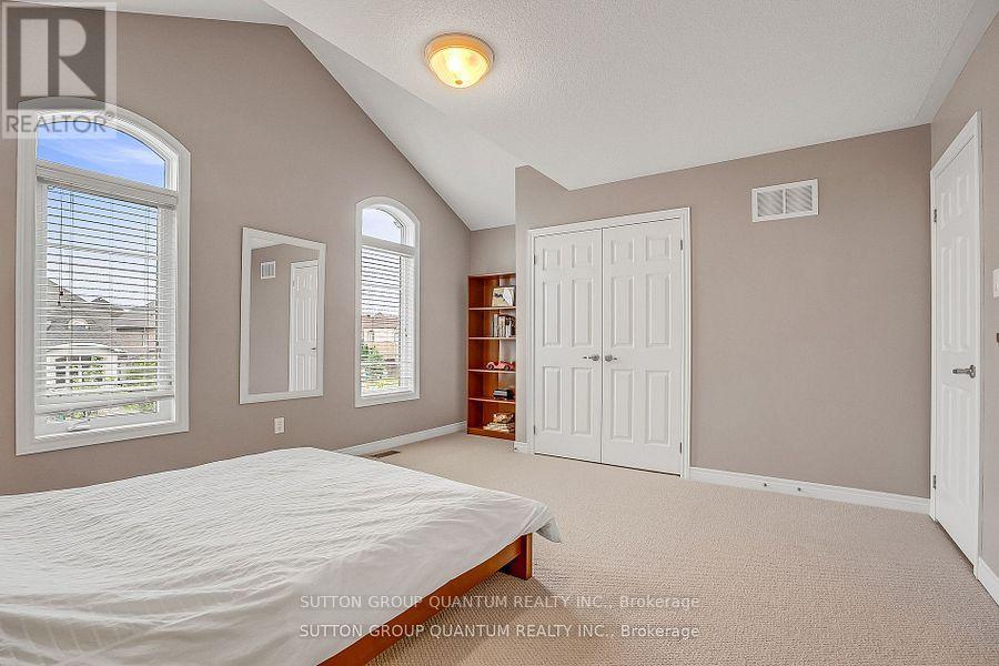Photo 45 of 5 Riverstone Drive, Brampton ON