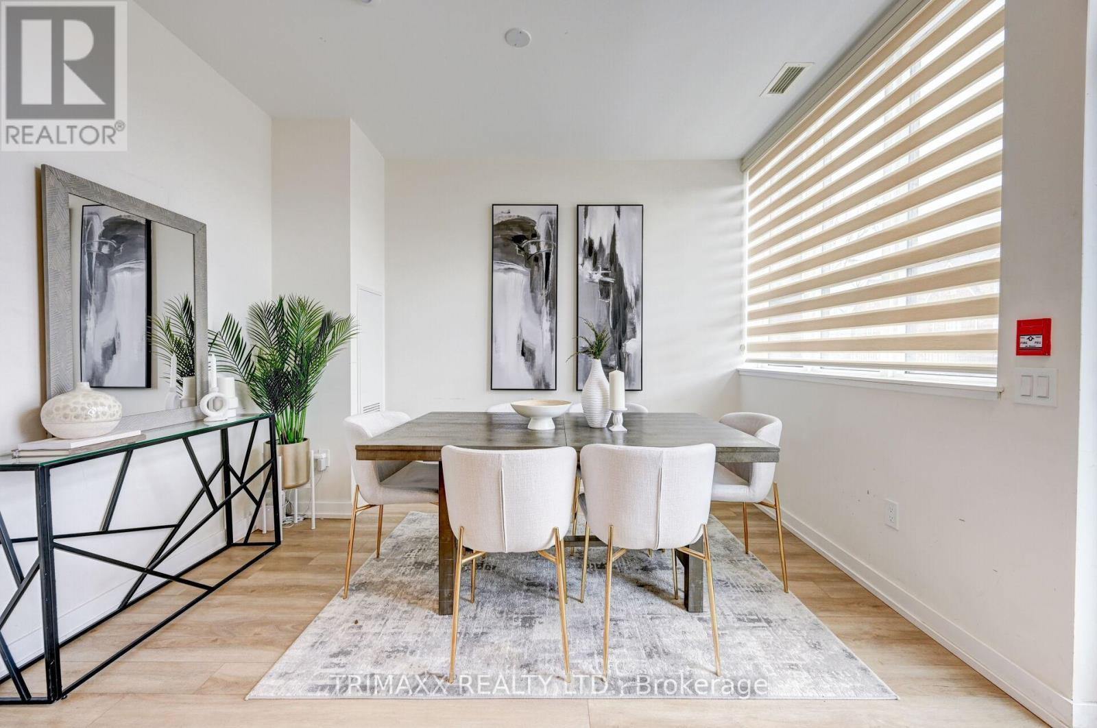 Photo 5 of 102 12 Symes Road, Toronto ON