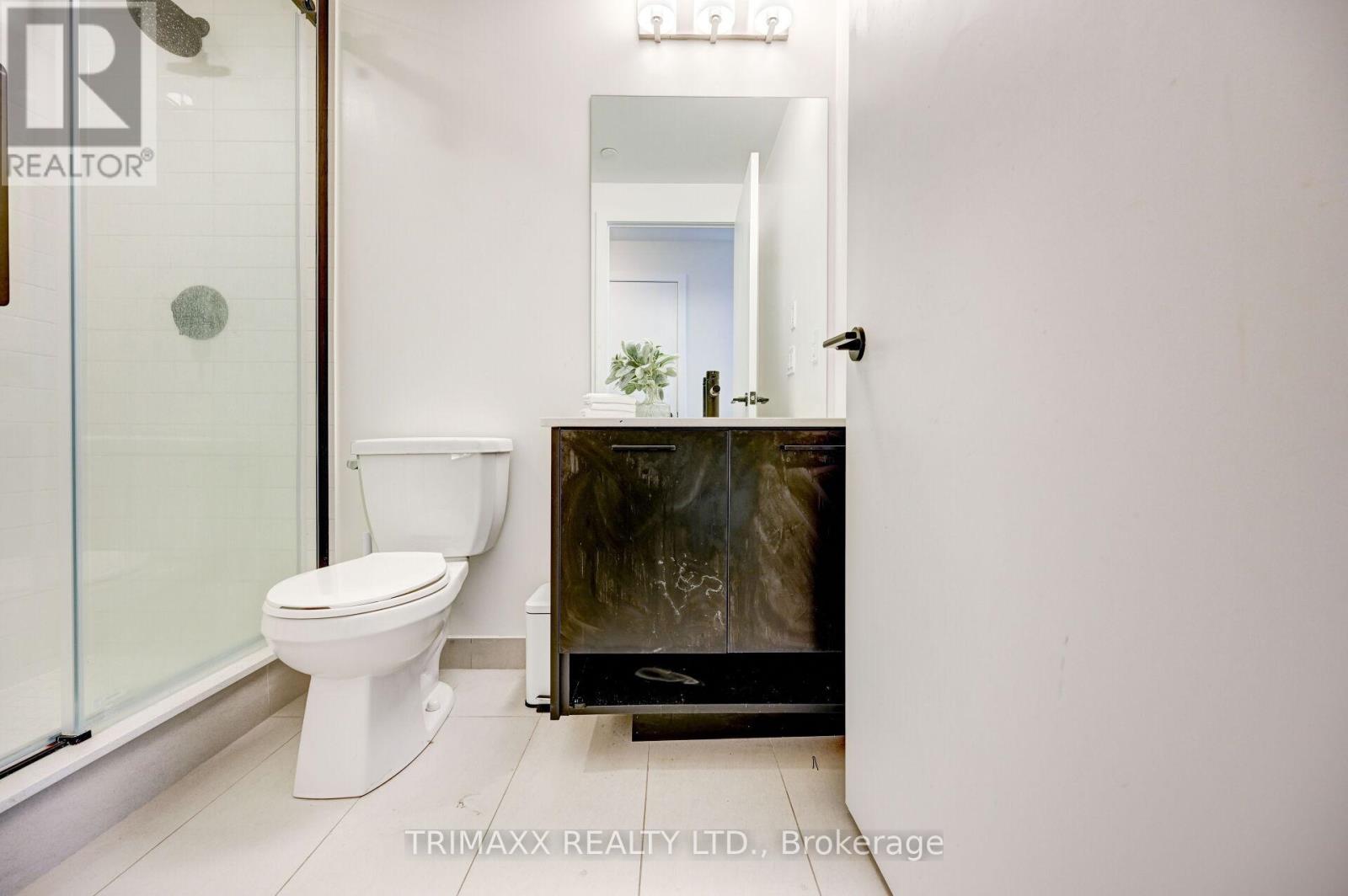 Photo 16 of 102 12 Symes Road, Toronto ON
