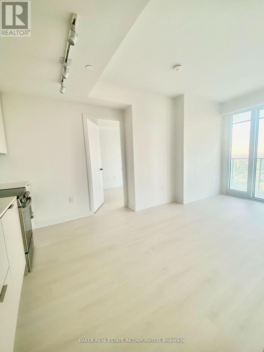 Photo 8 of 4601 3900 Confederation Parkway, Mississauga ON
