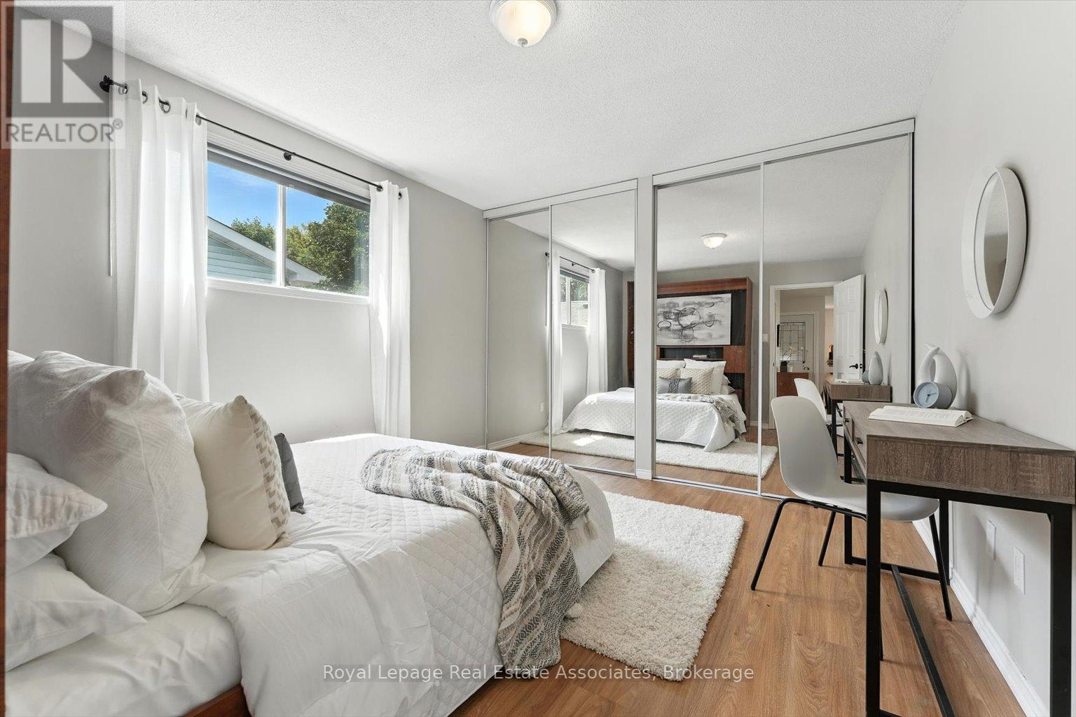 Photo 21 of 45 Quarry Drive, Orangeville ON