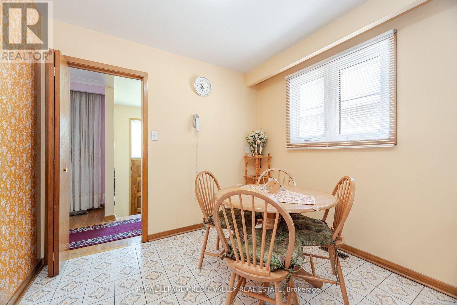 Photo 7 of 55 Shoreham Drive, Toronto ON