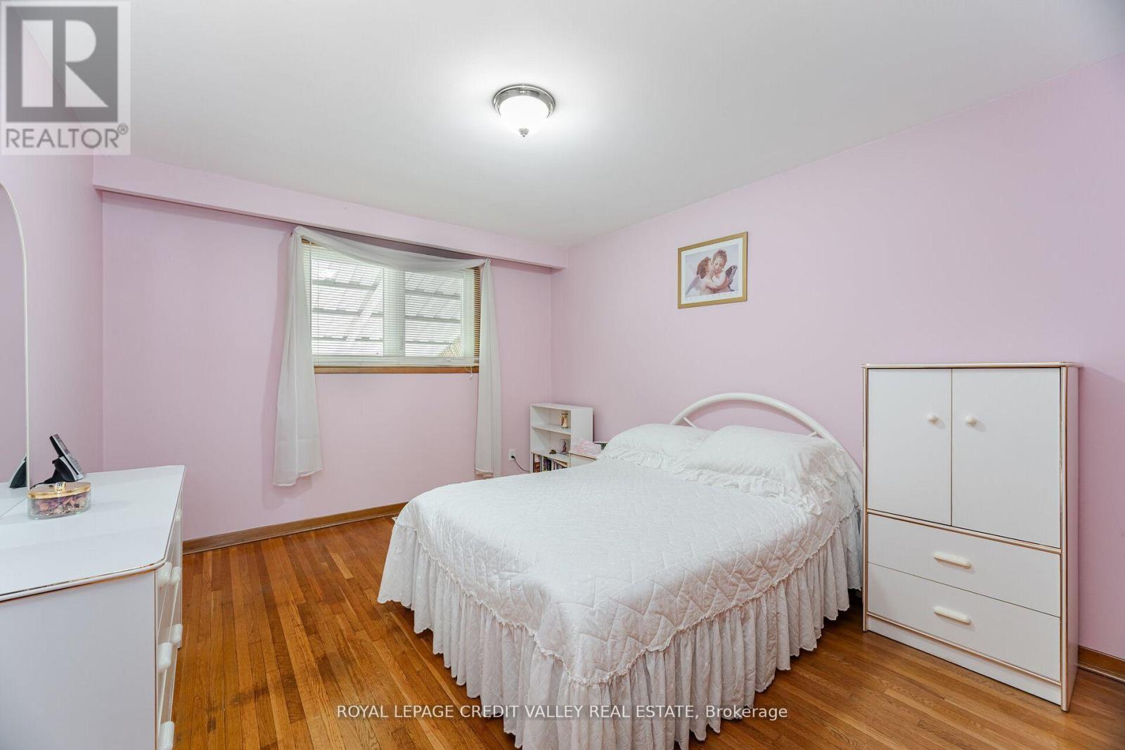 Photo 45 of 55 Shoreham Drive, Toronto ON
