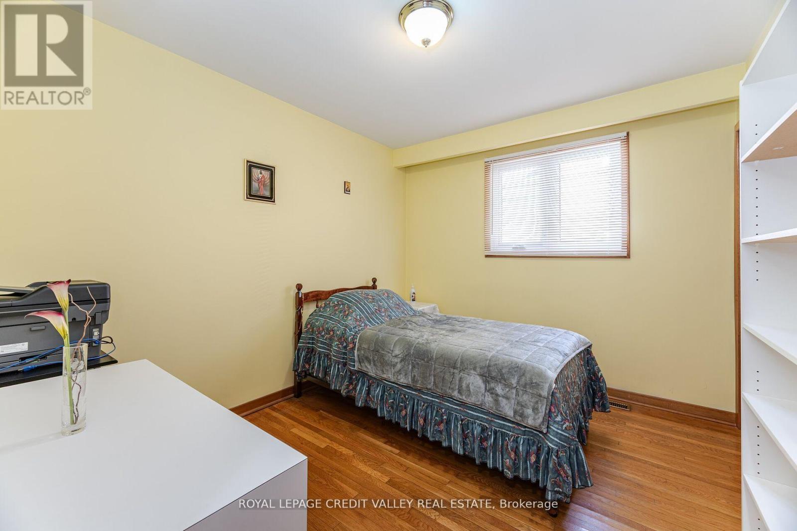 Photo 25 of 55 Shoreham Drive, Toronto ON