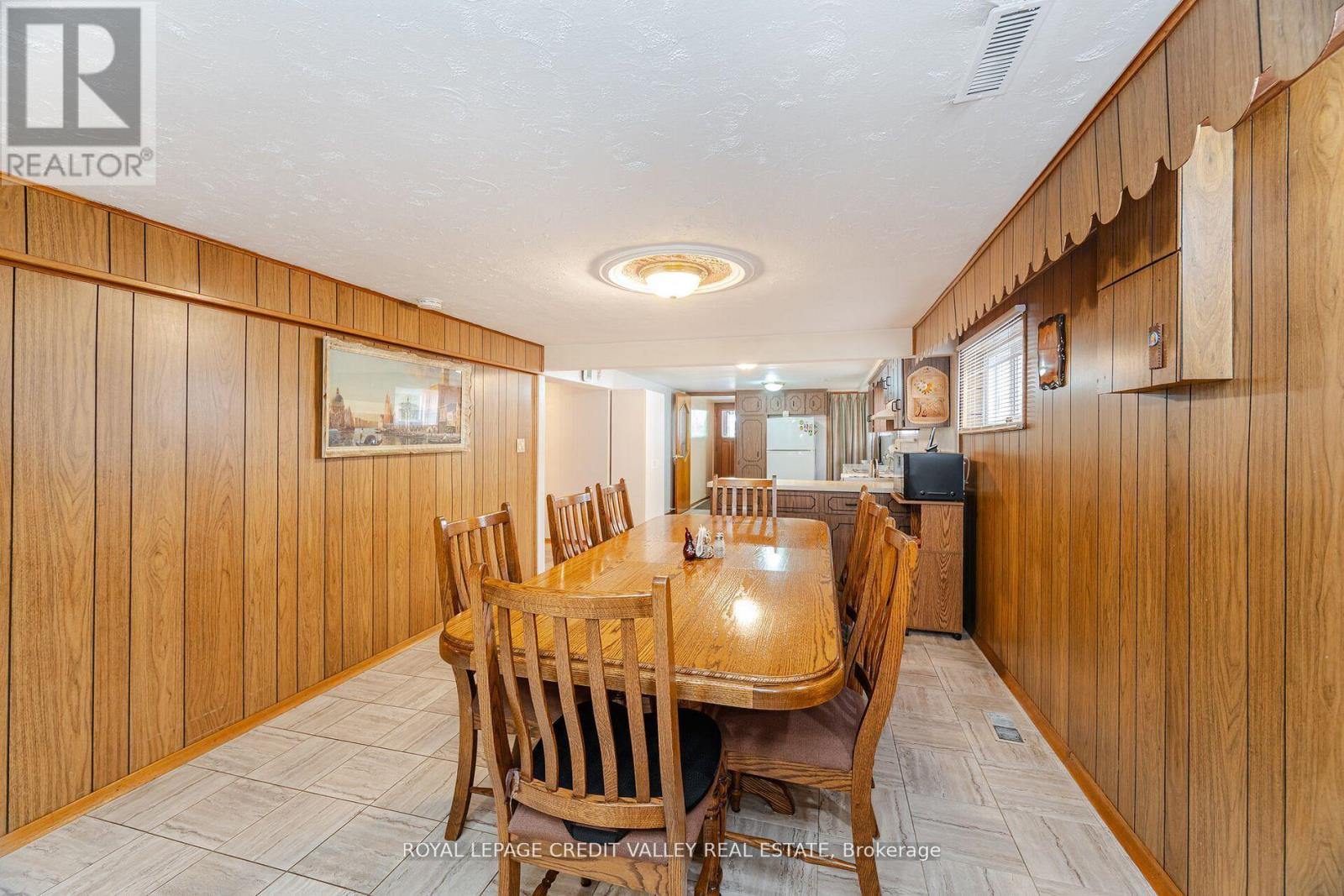 Photo 16 of 55 Shoreham Drive, Toronto ON