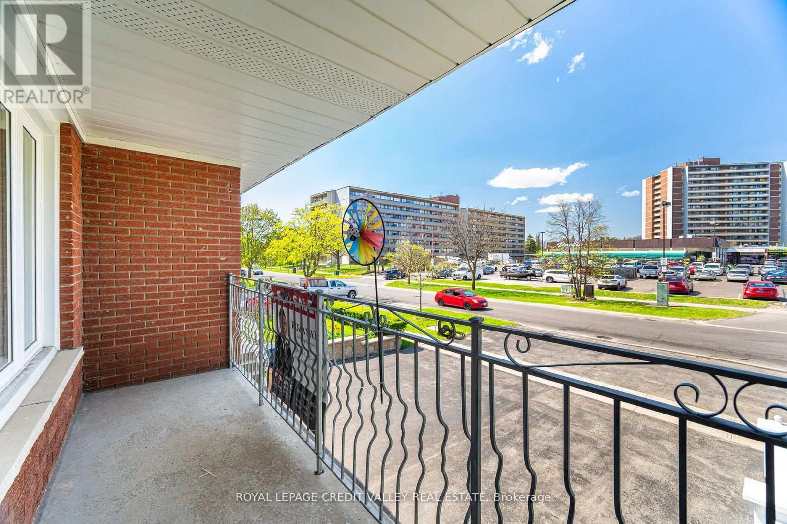 Photo 19 of 55 Shoreham Drive, Toronto ON