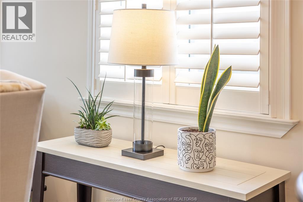 Photo 13 of 209 James Avenue, Kingsville ON
