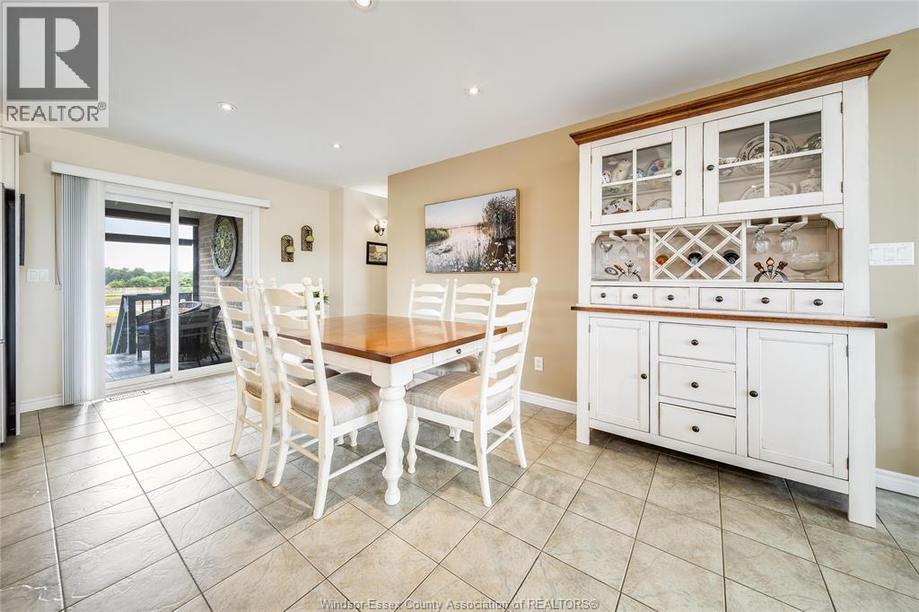 Photo 22 of 209 James Avenue, Kingsville ON