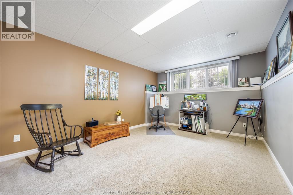 Photo 32 of 209 James Avenue, Kingsville ON