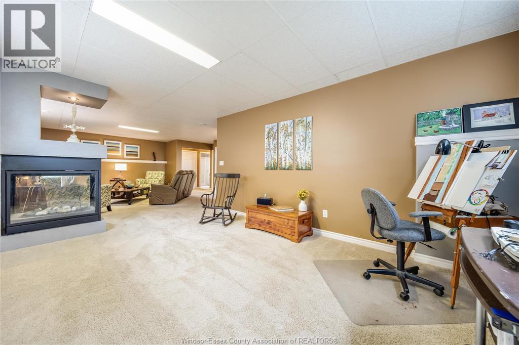 Photo 33 of 209 James Avenue, Kingsville ON