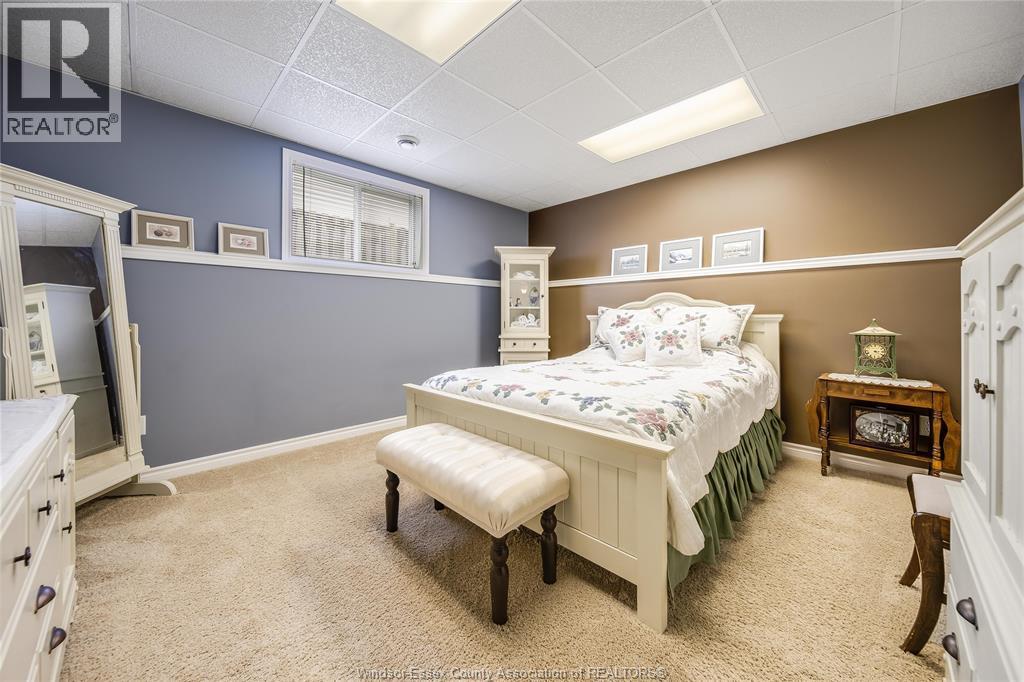 Photo 34 of 209 James Avenue, Kingsville ON