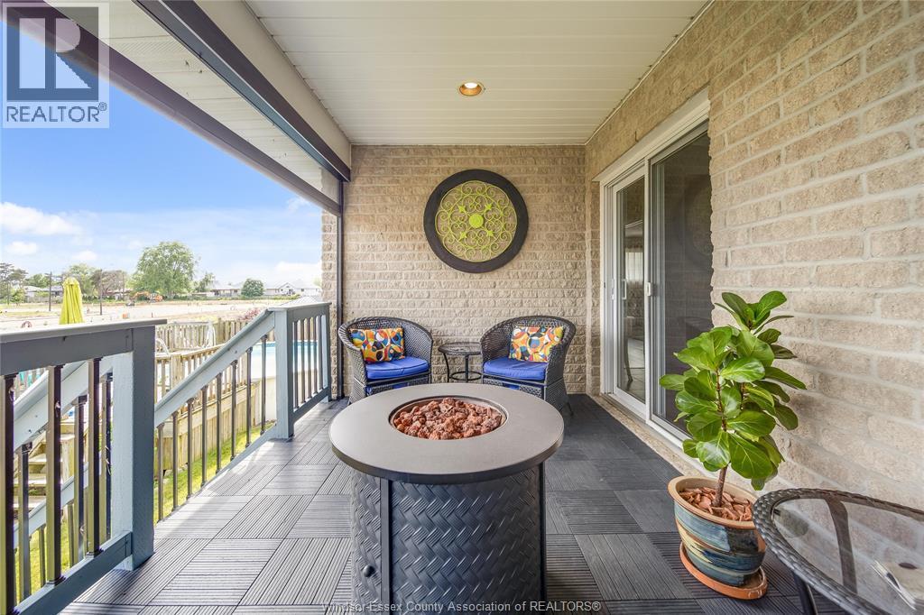 Photo 38 of 209 James Avenue, Kingsville ON