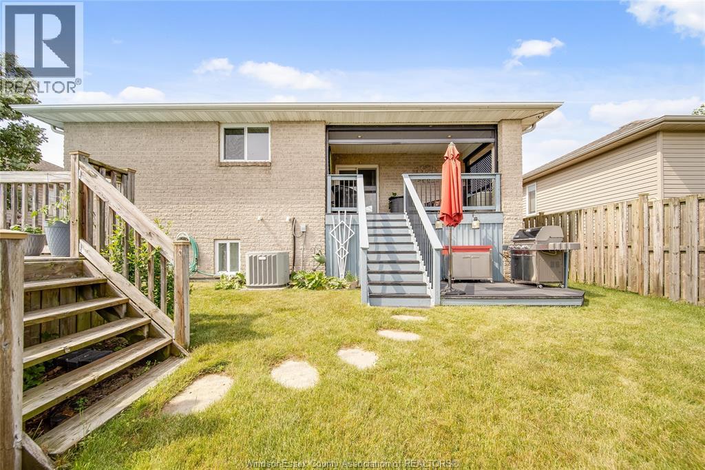 Photo 40 of 209 James Avenue, Kingsville ON
