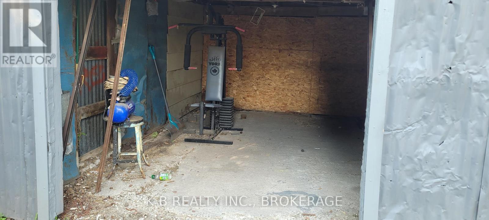 Photo 29 of 229 Gore Street E, Perth ON