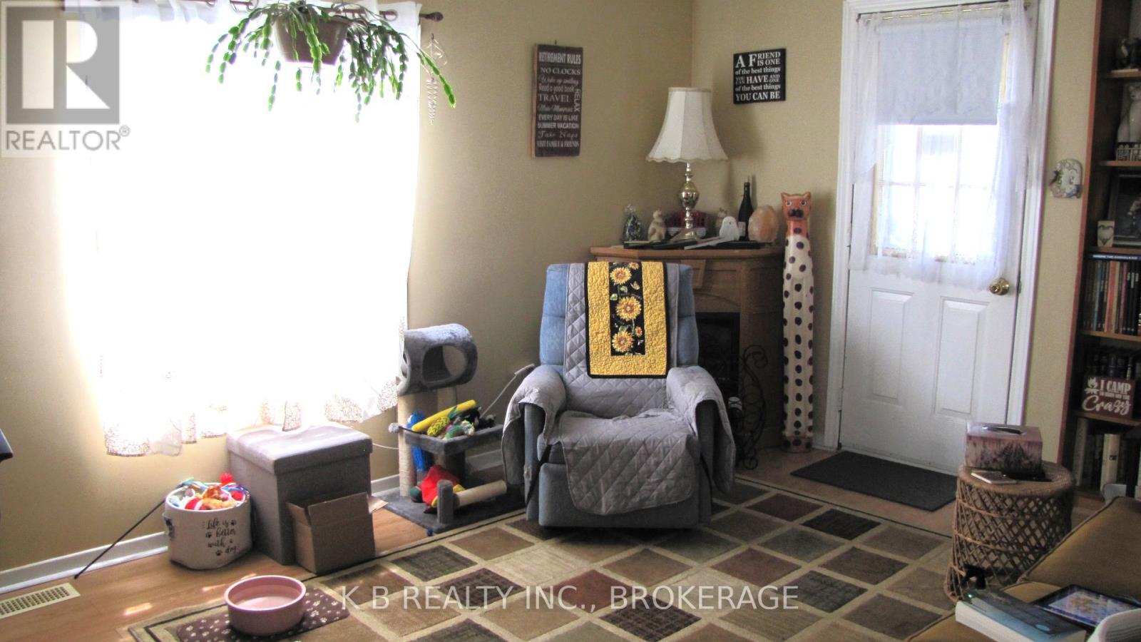 Photo 7 of 229 Gore Street E, Perth ON