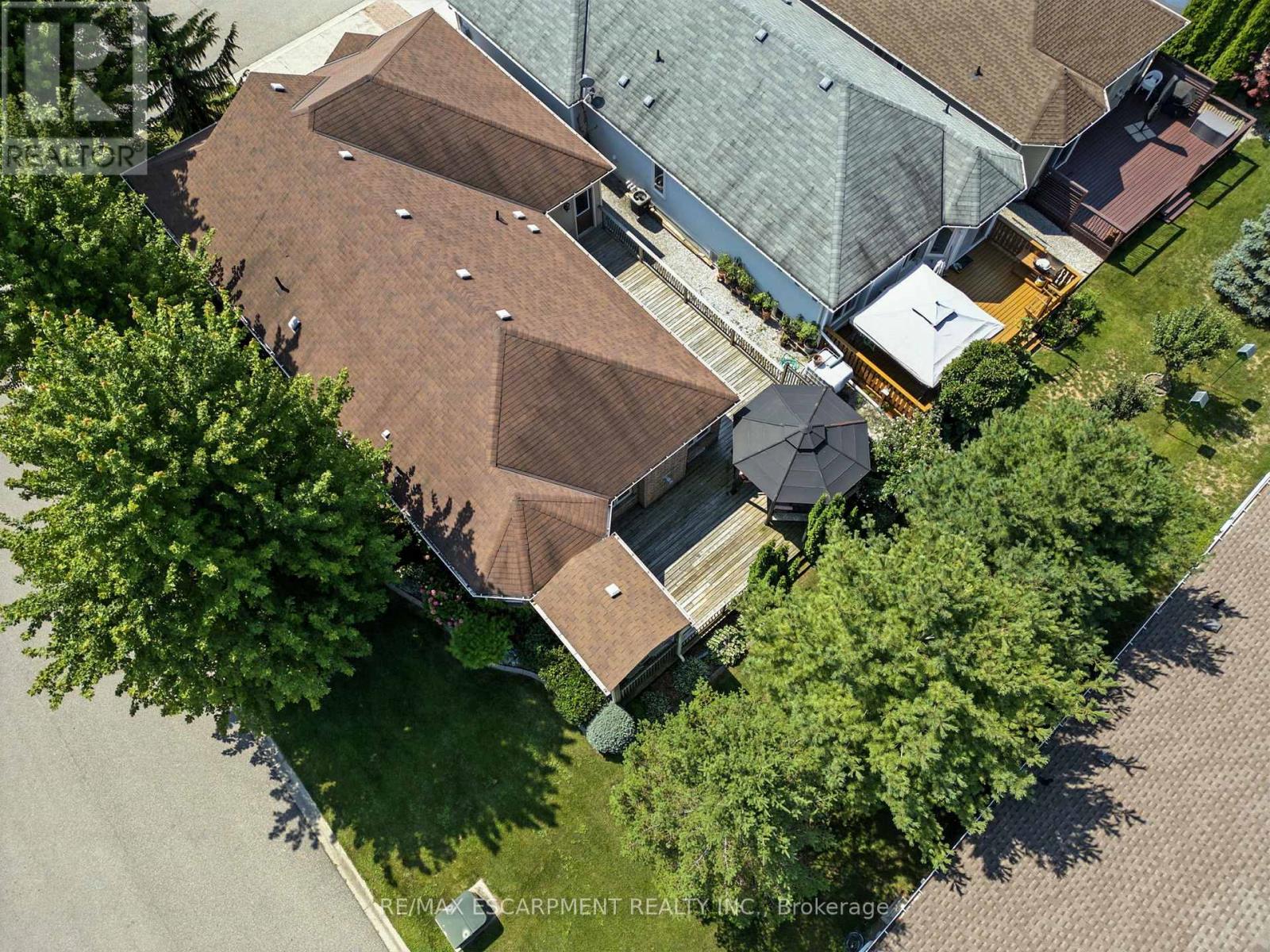 Photo 29 of 50 Upper Canada Drive, Norfolk ON