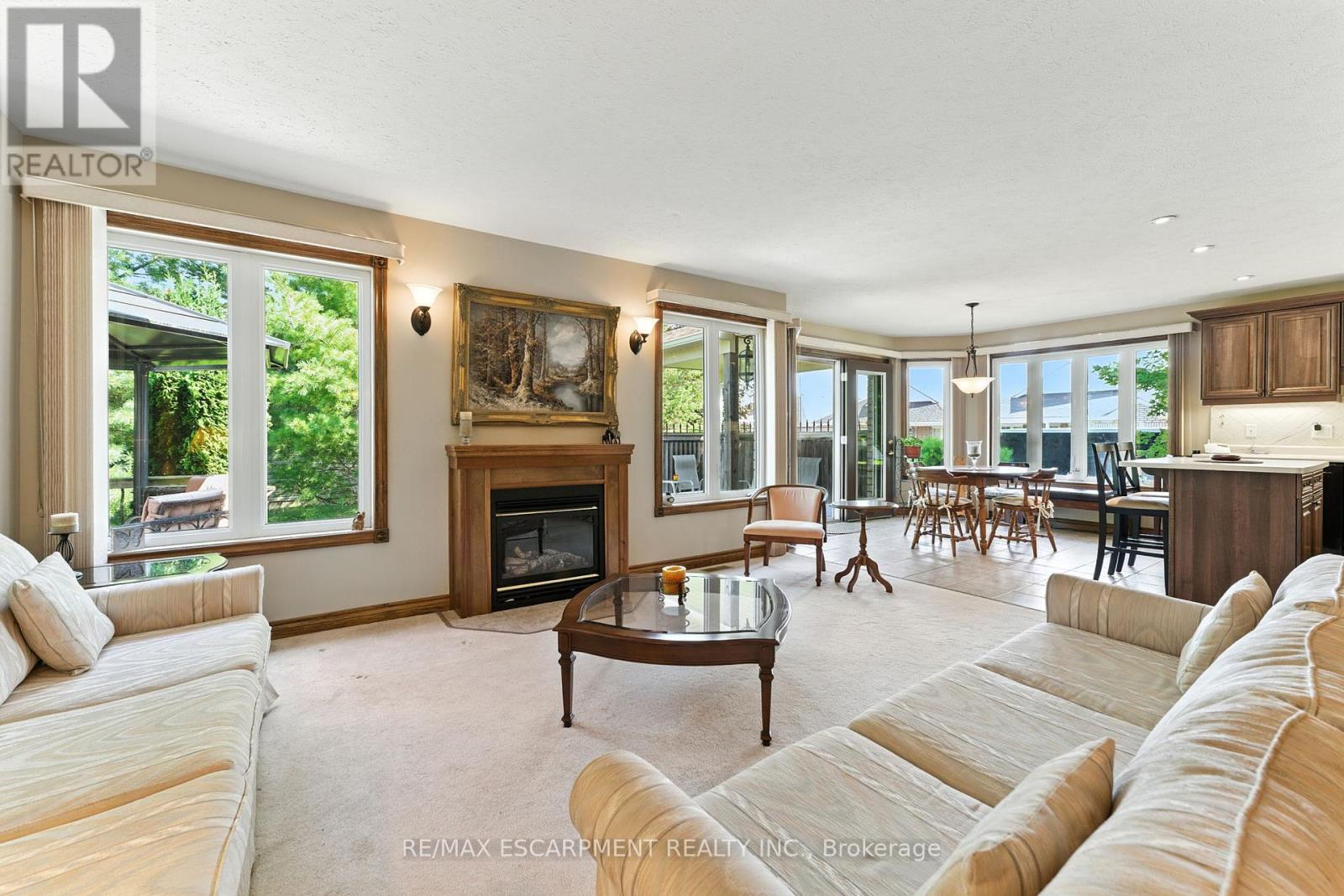 Photo 9 of 50 Upper Canada Drive, Norfolk ON