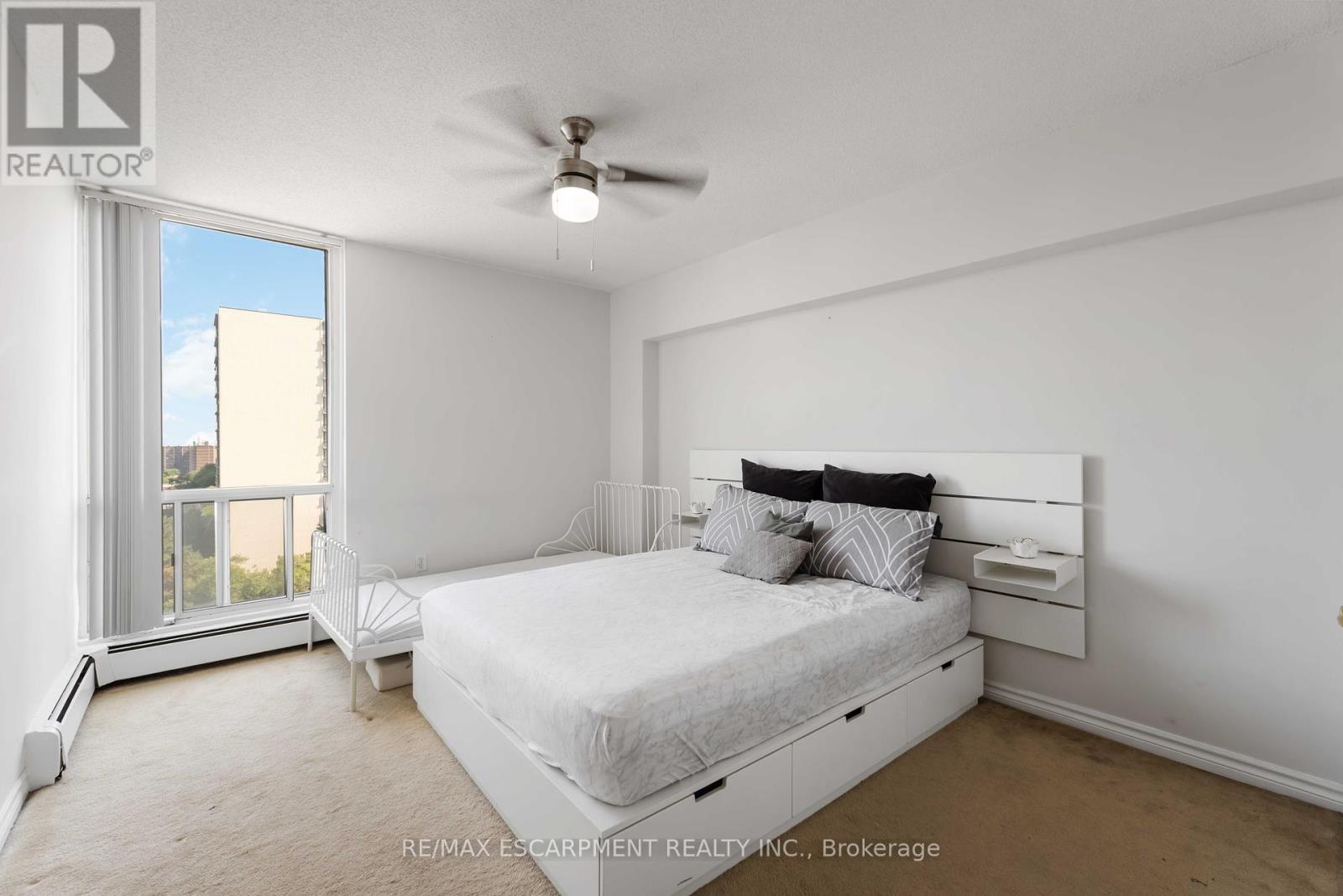 Photo 22 of 1004 75 Glenburn Court, Hamilton ON