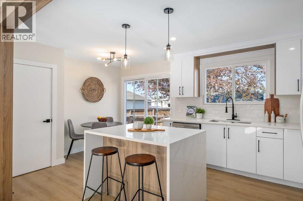 Single Family House Bungalow for Sale in  Travois Crescent NW Thorncliffe Calgary 